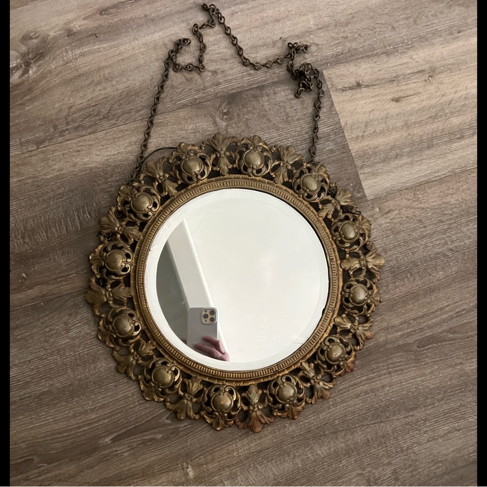 Vintage Round Wall Mirror in Antique Brass